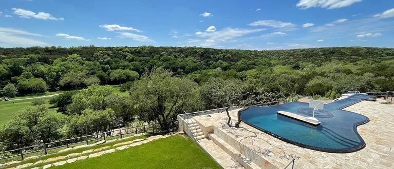 Casa Bonita Estate Austin vacation rental photo 1