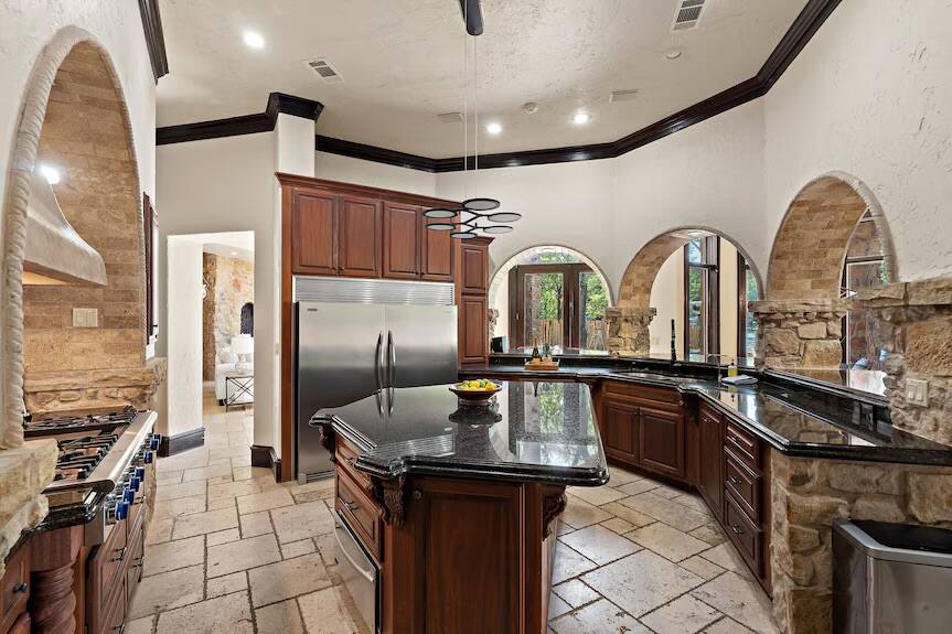 Cross Lake Hideaway Austin vacation rental photo 18
