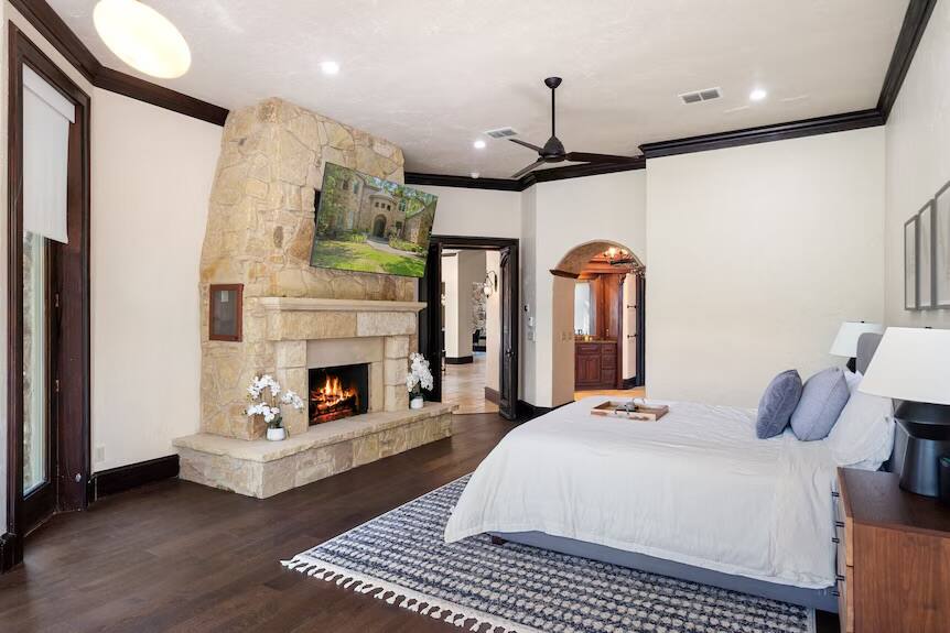 Cross Lake Hideaway Austin vacation rental photo 23