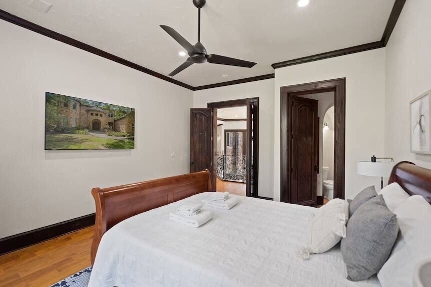 Cross Lake Hideaway Austin vacation rental photo 33