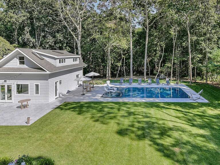 Fox Retreat Hamptons vacation rental photo 6