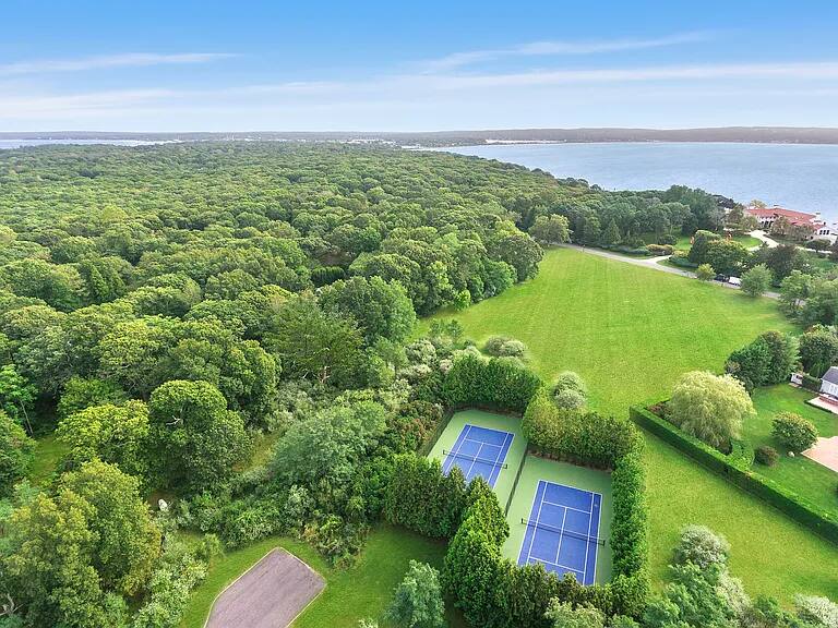 Fox Retreat Hamptons vacation rental photo 32