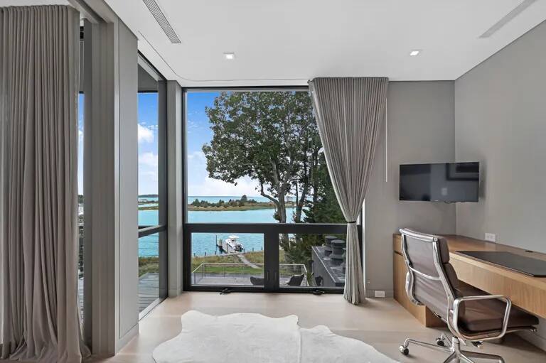 Montague Hamptons vacation rental photo 26
