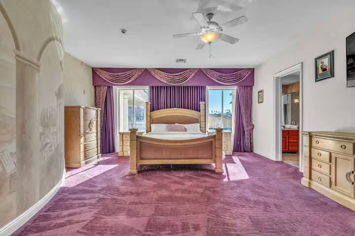 Vegas Outpost Las Vegas vacation rental photo 37