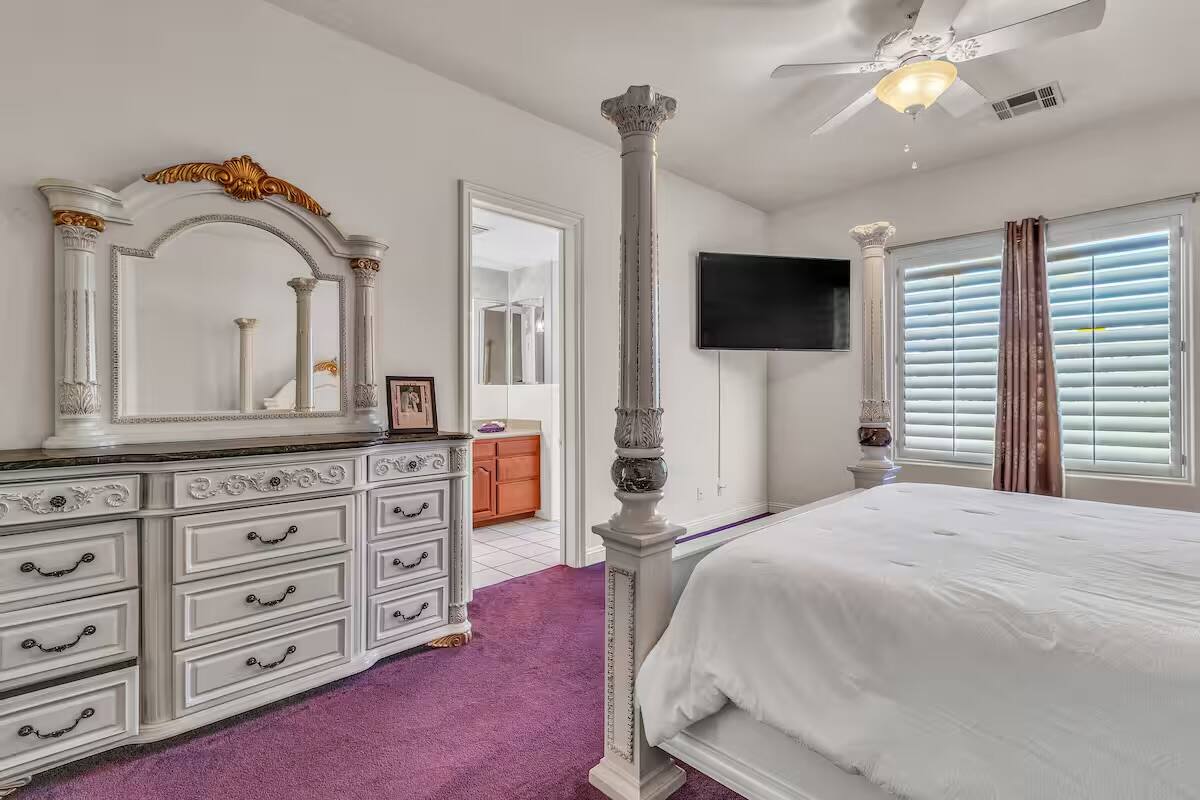 Vegas Outpost Las Vegas vacation rental photo 40
