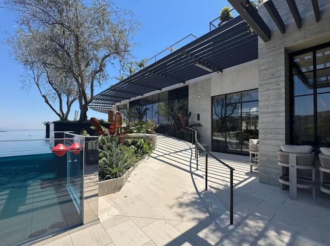 Aman Los Angeles vacation rental photo 4