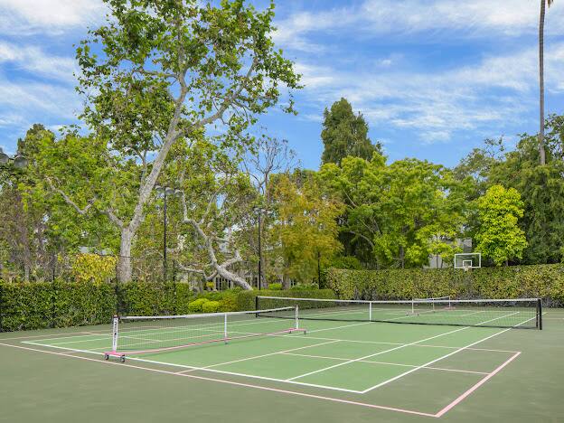 Beverly Wonderland Los Angeles vacation rental photo 34