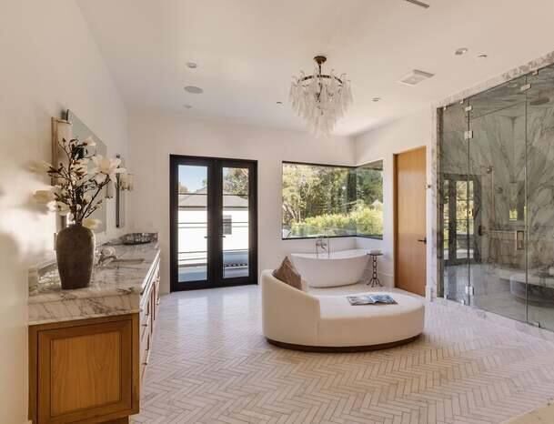 Bocci Los Angeles vacation rental photo 16
