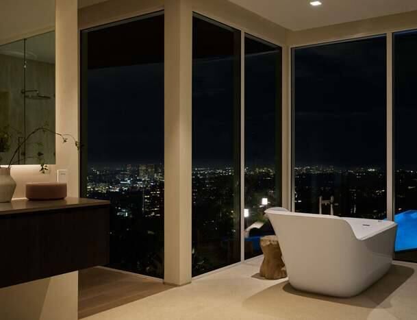 Deep Blue Los Angeles vacation rental photo 21