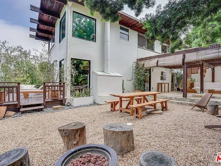 Fairfield Hideaway Los Angeles vacation rental photo 27