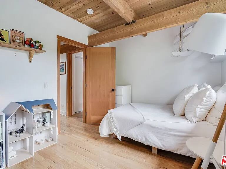 Fairfield Hideaway Los Angeles vacation rental photo 41