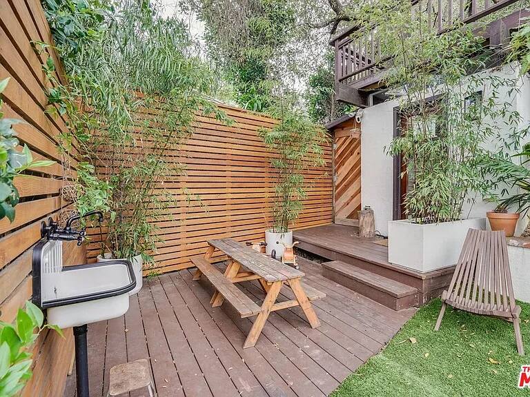 Fairfield Hideaway Los Angeles vacation rental photo 47