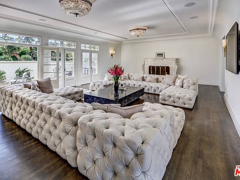 Hollywood Noire Los Angeles vacation rental photo 6