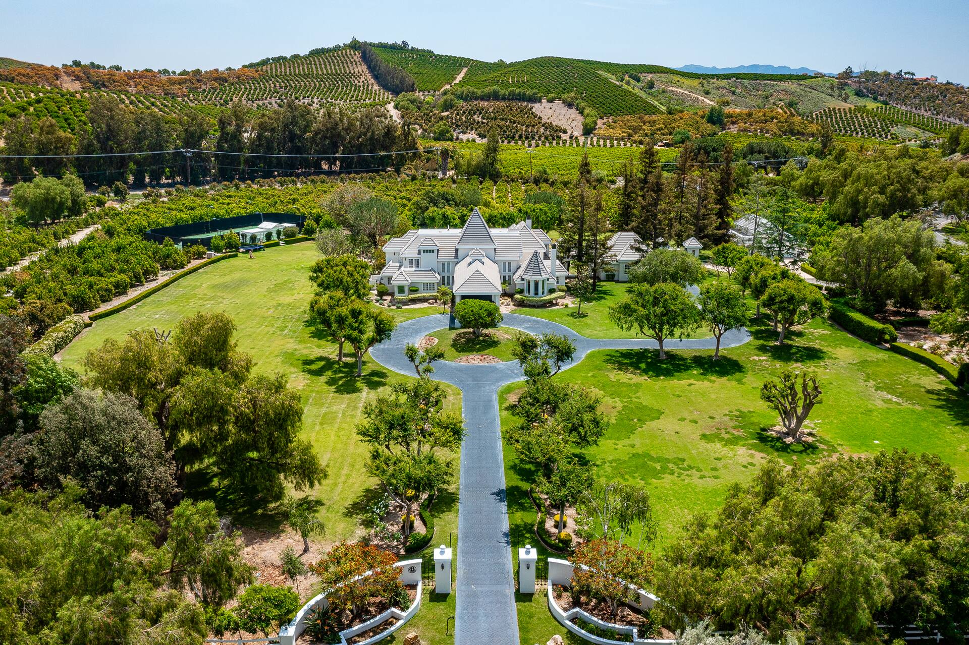 Jetset Estate Los Angeles vacation rental photo 10