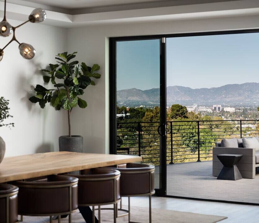 Knobhill Los Angeles vacation rental photo 11