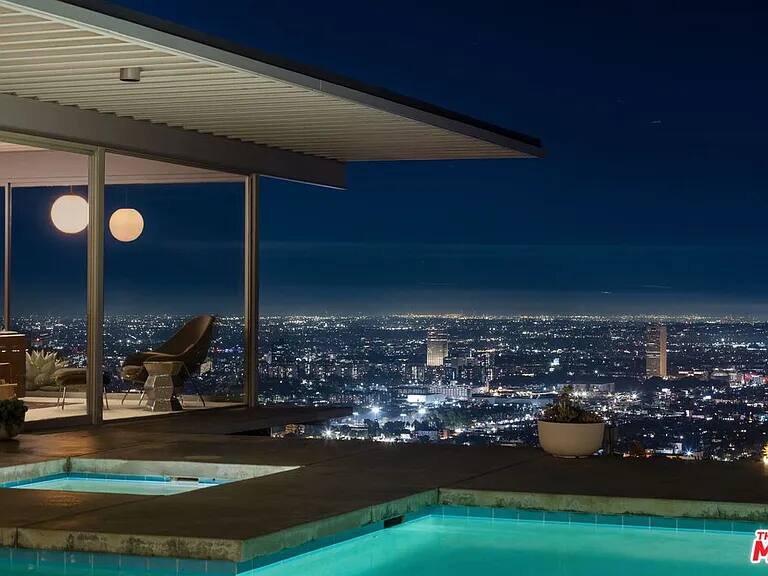 Koenig Los Angeles vacation rental photo 2