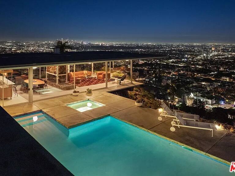 Koenig Los Angeles vacation rental photo 4
