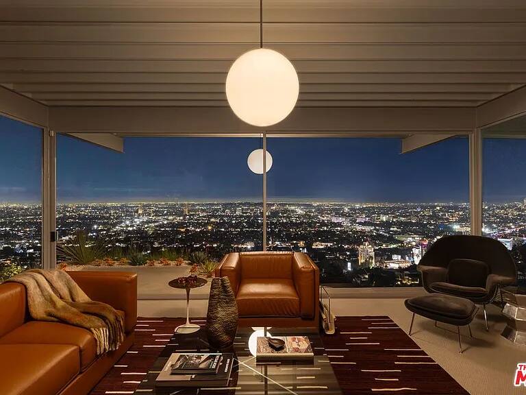 Koenig Los Angeles vacation rental photo 7