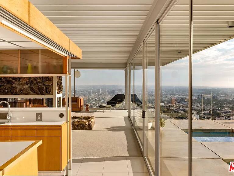 Koenig Los Angeles vacation rental photo 15