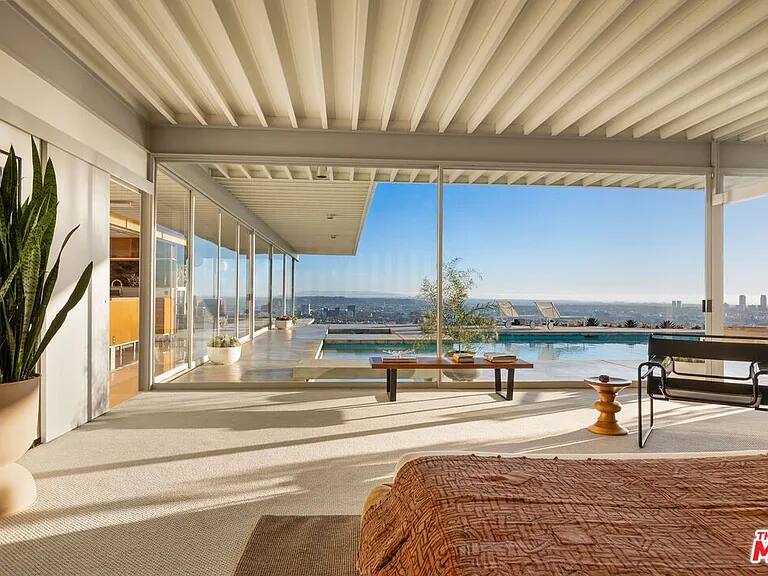 Koenig Los Angeles vacation rental photo 16