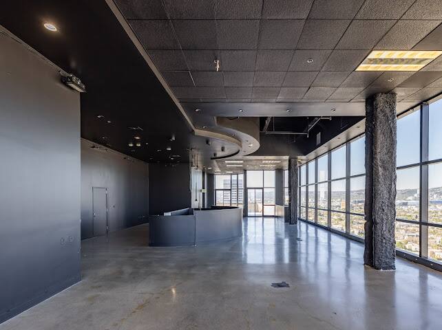 Neptune Noir Penthouse Los Angeles vacation rental photo 9
