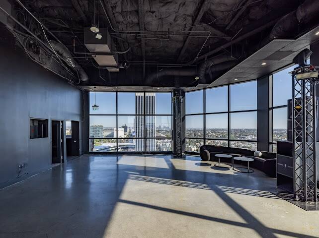 Neptune Noir Penthouse Los Angeles vacation rental photo 19
