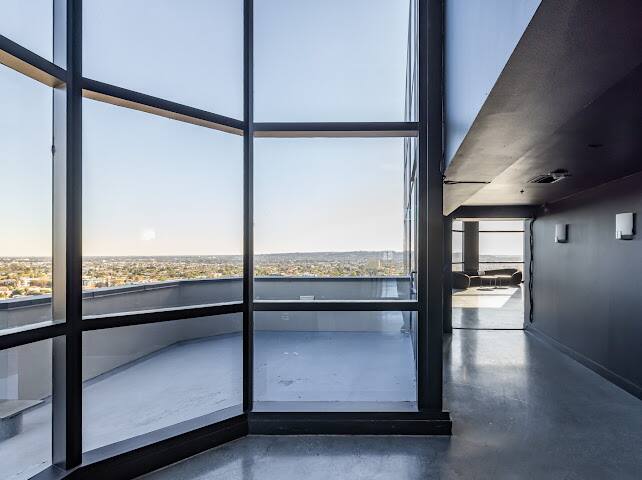 Neptune Noir Penthouse Los Angeles vacation rental photo 30