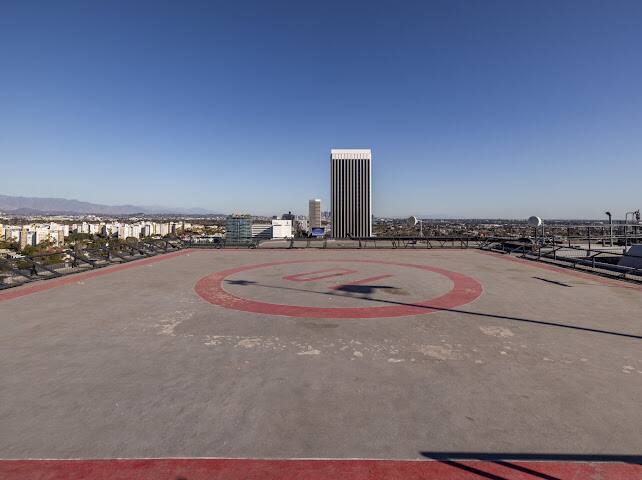Neptune Noir Penthouse Los Angeles vacation rental photo 41