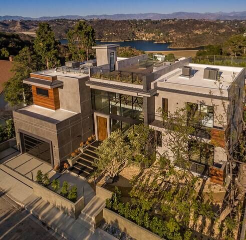 Stone Reservoir Los Angeles vacation rental photo 2