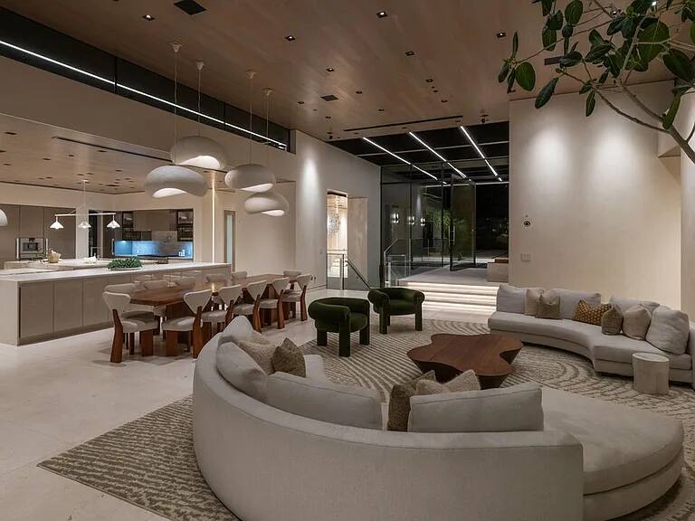 Carbon Haus Malibu vacation rental photo 3
