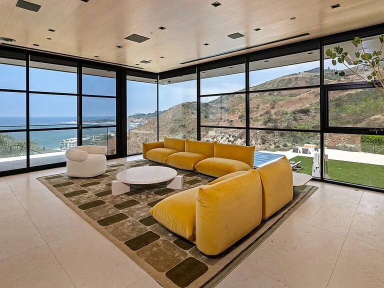Carbon Haus Malibu vacation rental photo 22