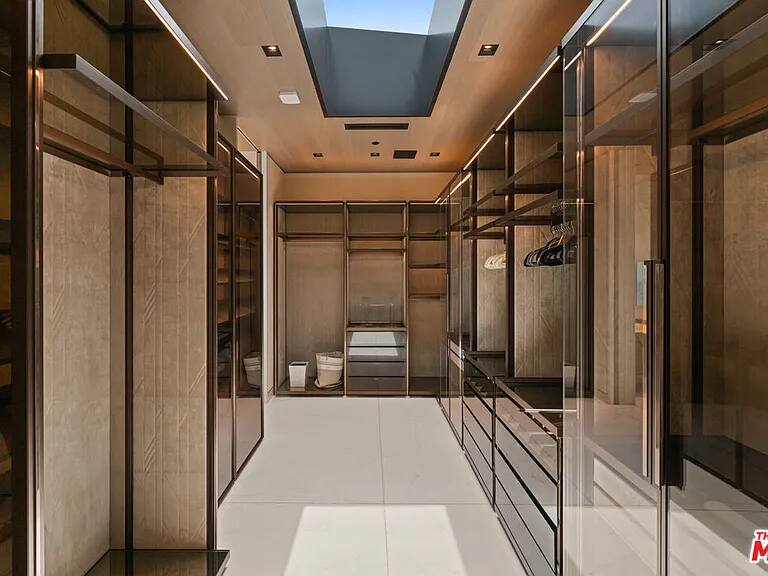 Carbon Haus Malibu vacation rental photo 24