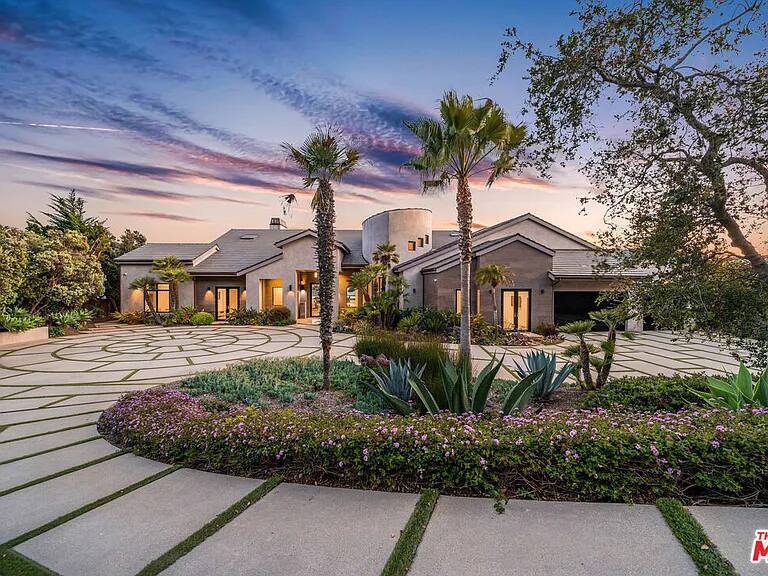 Ellis Retreat Malibu vacation rental photo 1