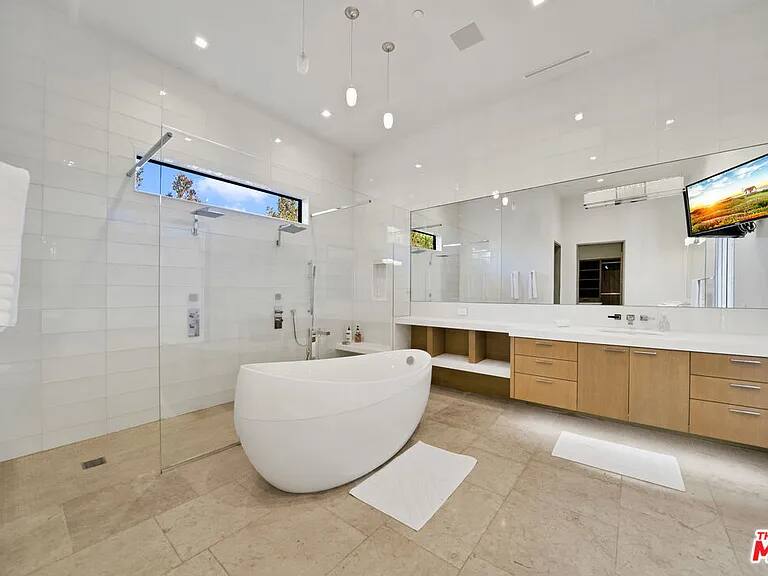 Ellis Retreat Malibu vacation rental photo 24