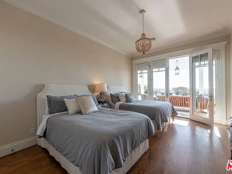 Malibu Cape Malibu vacation rental photo 25
