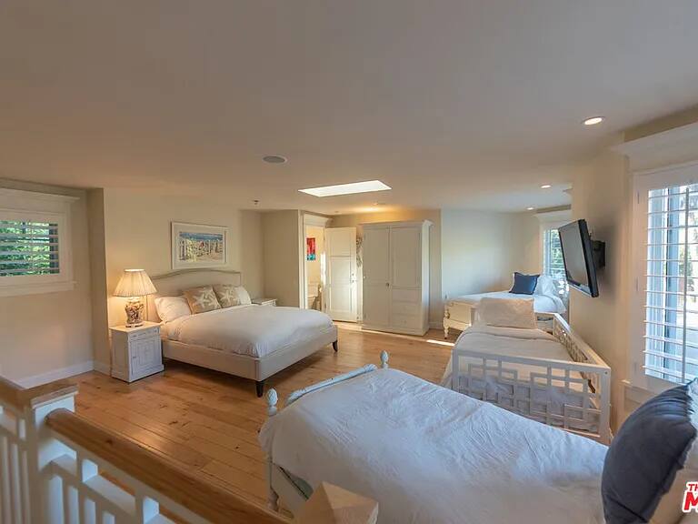 Malibu Cape Malibu vacation rental photo 36