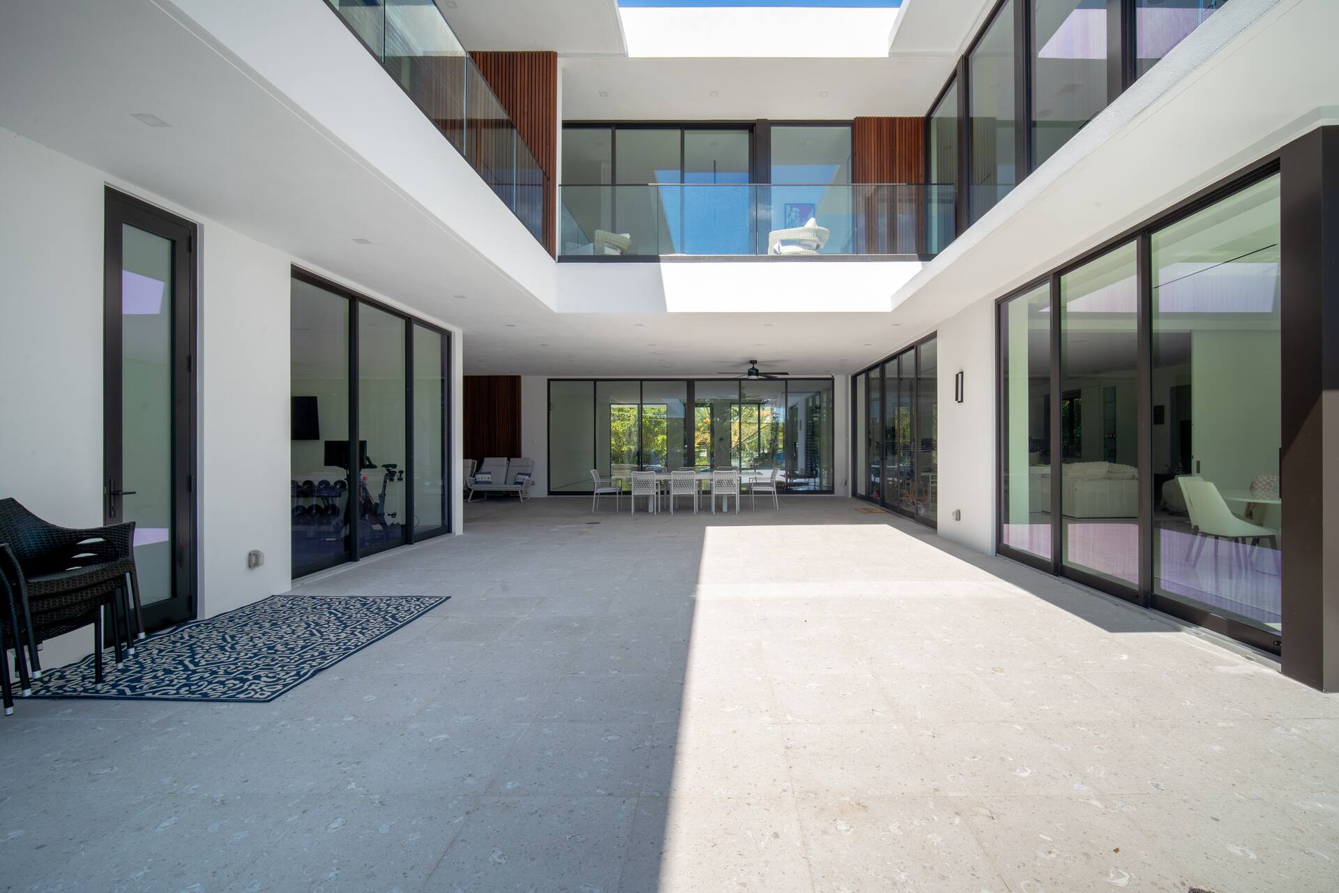Blanco Belle Meade Miami vacation rental photo 11