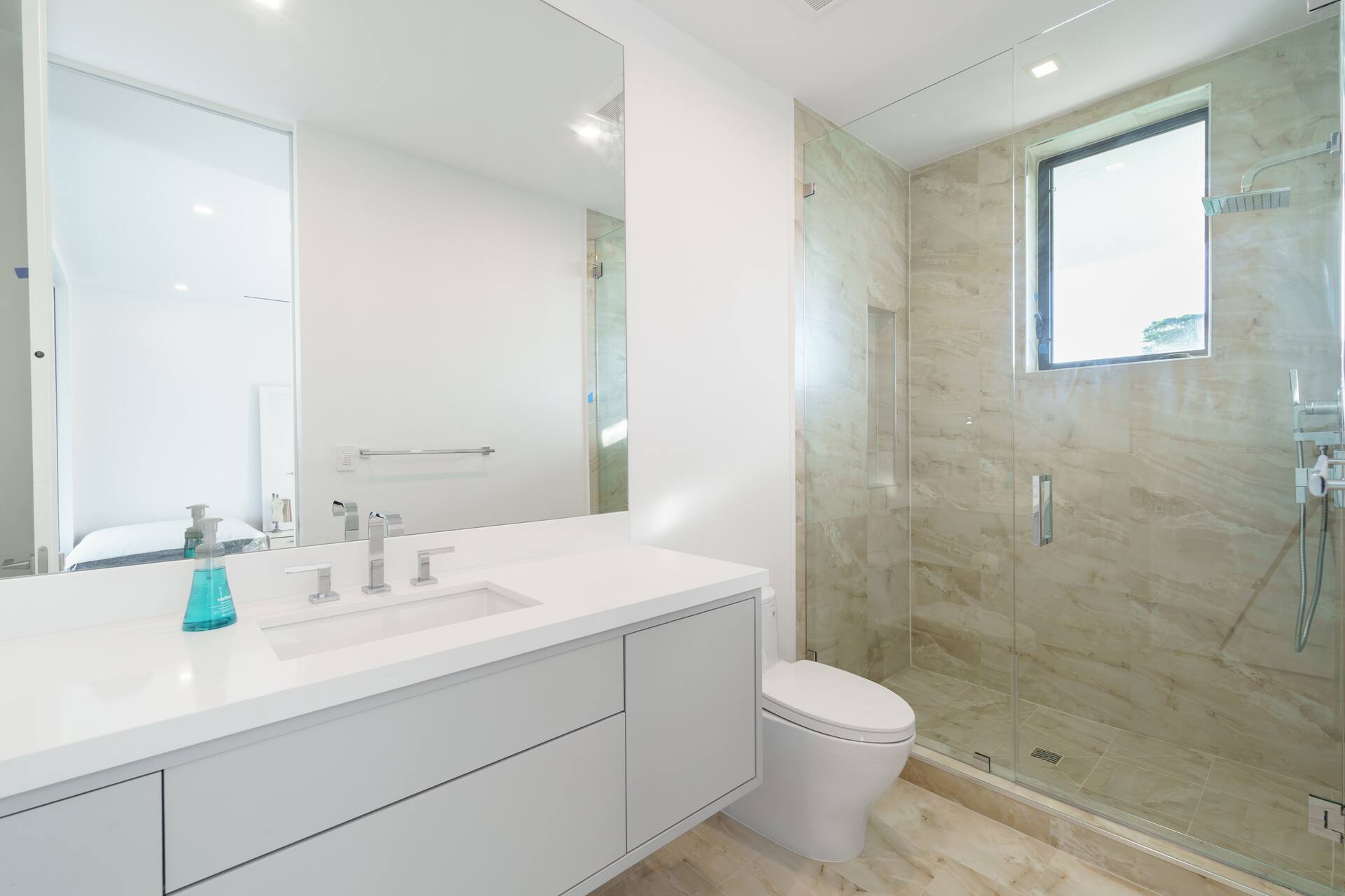 Blanco Belle Meade Miami vacation rental photo 32