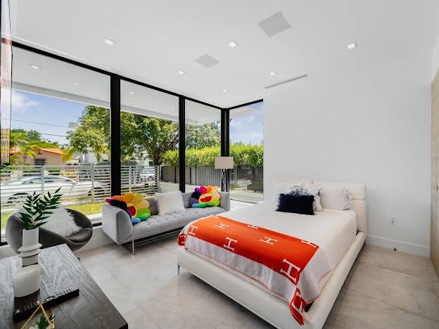 Chanel Miami vacation rental photo 39