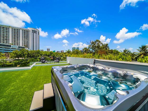 Chanel Miami vacation rental photo 56