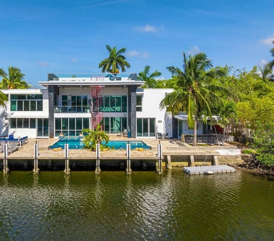 Royal Miami vacation rental photo 1