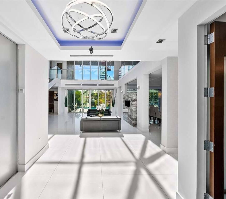 Royal Miami vacation rental photo 4