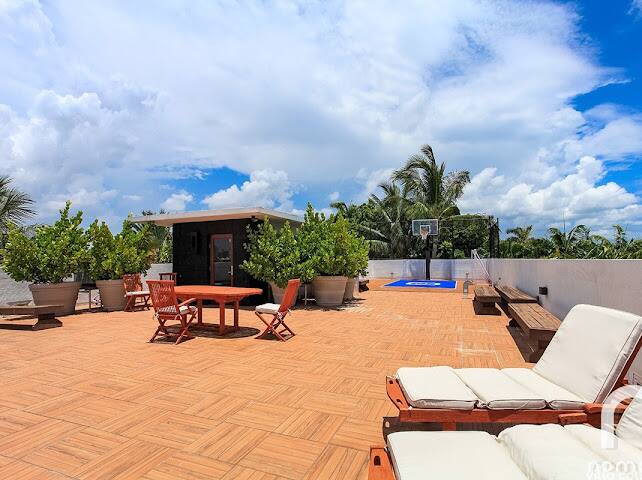 Tika Miami vacation rental photo 22