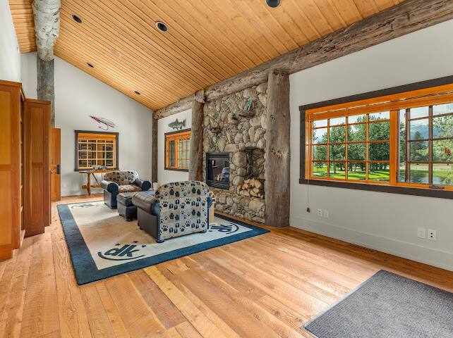 Bell River Montana vacation rental photo 15