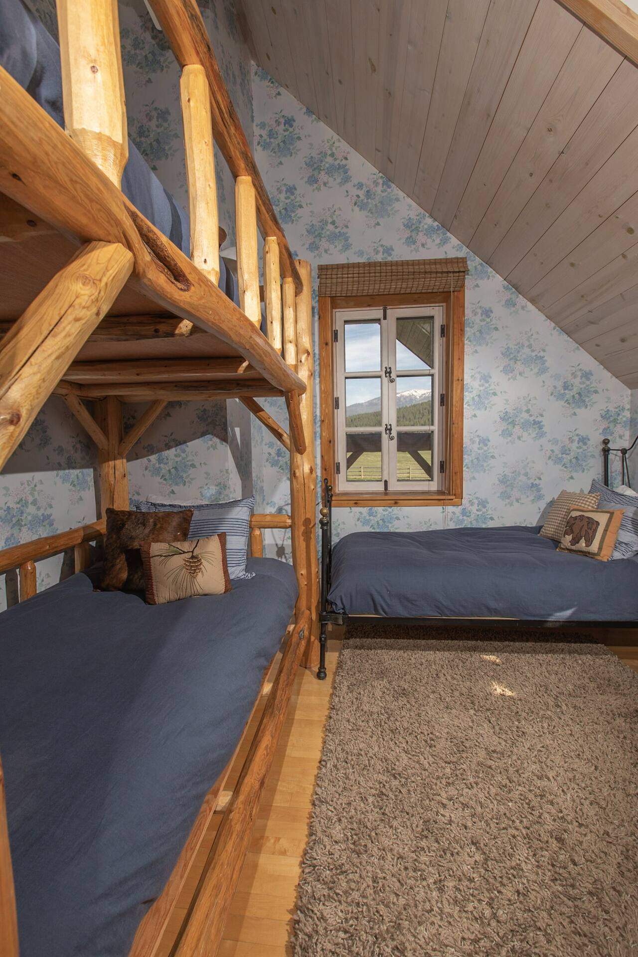 Summit Meadow Ranch Montana vacation rental photo 43