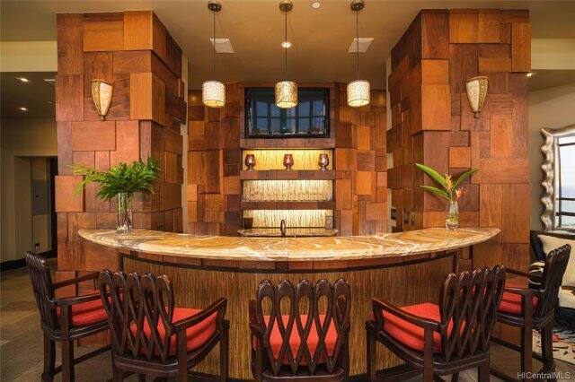 Imperial Hawaii Penthouse Oahu vacation rental photo 2