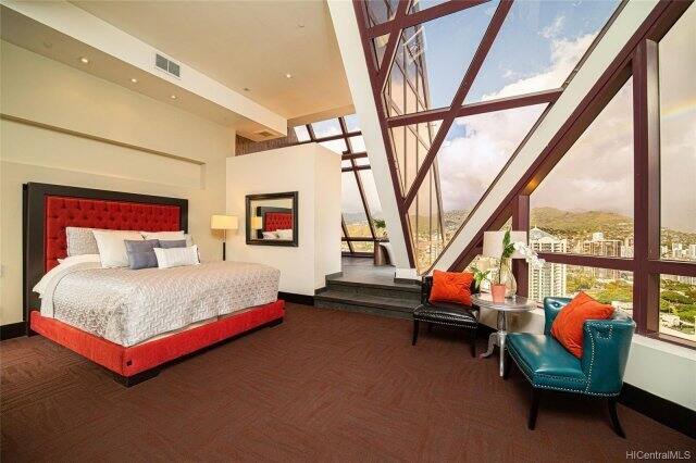 Imperial Hawaii Penthouse Oahu vacation rental photo 9