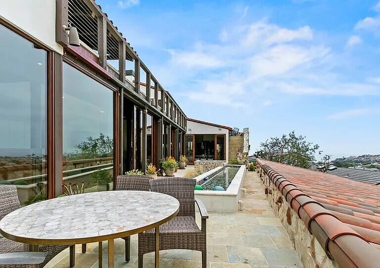 Emerald Ocean Orange County vacation rental photo 8