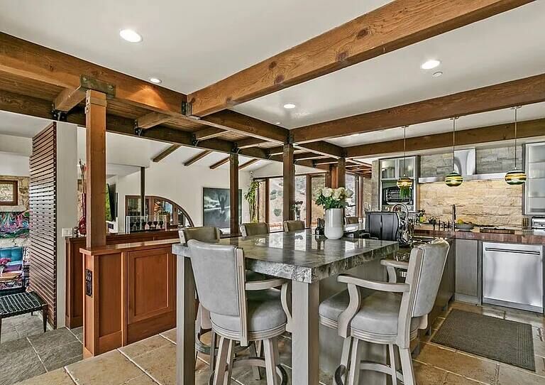 Emerald Ocean Orange County vacation rental photo 13