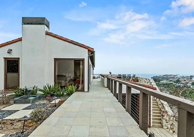 Emerald Ocean Orange County vacation rental photo 27